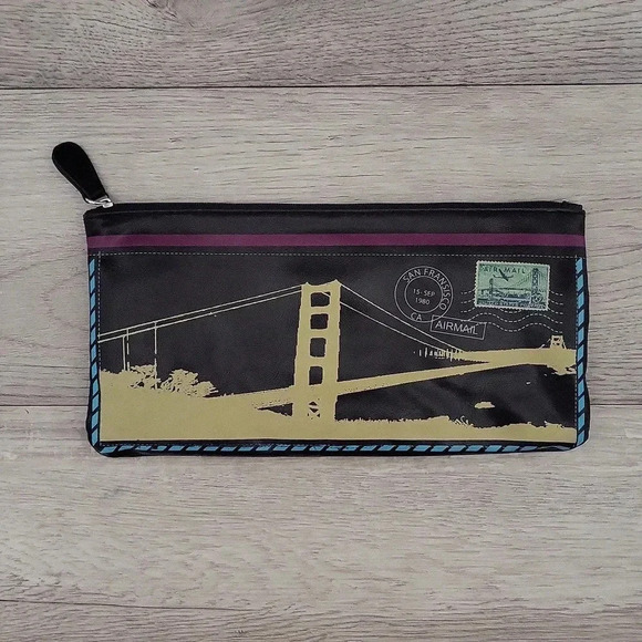San Francisco Bridge Envelope Faux Leather Zippered Multi Pocket Clutch - Picture 1 of 9